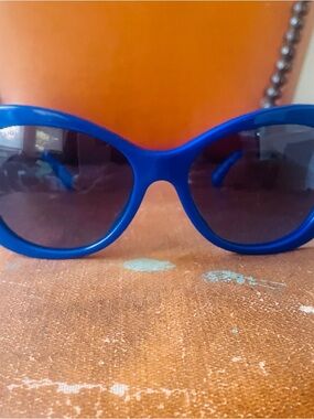 Chanel Vintage Electrc Blue CC Sunglasses
